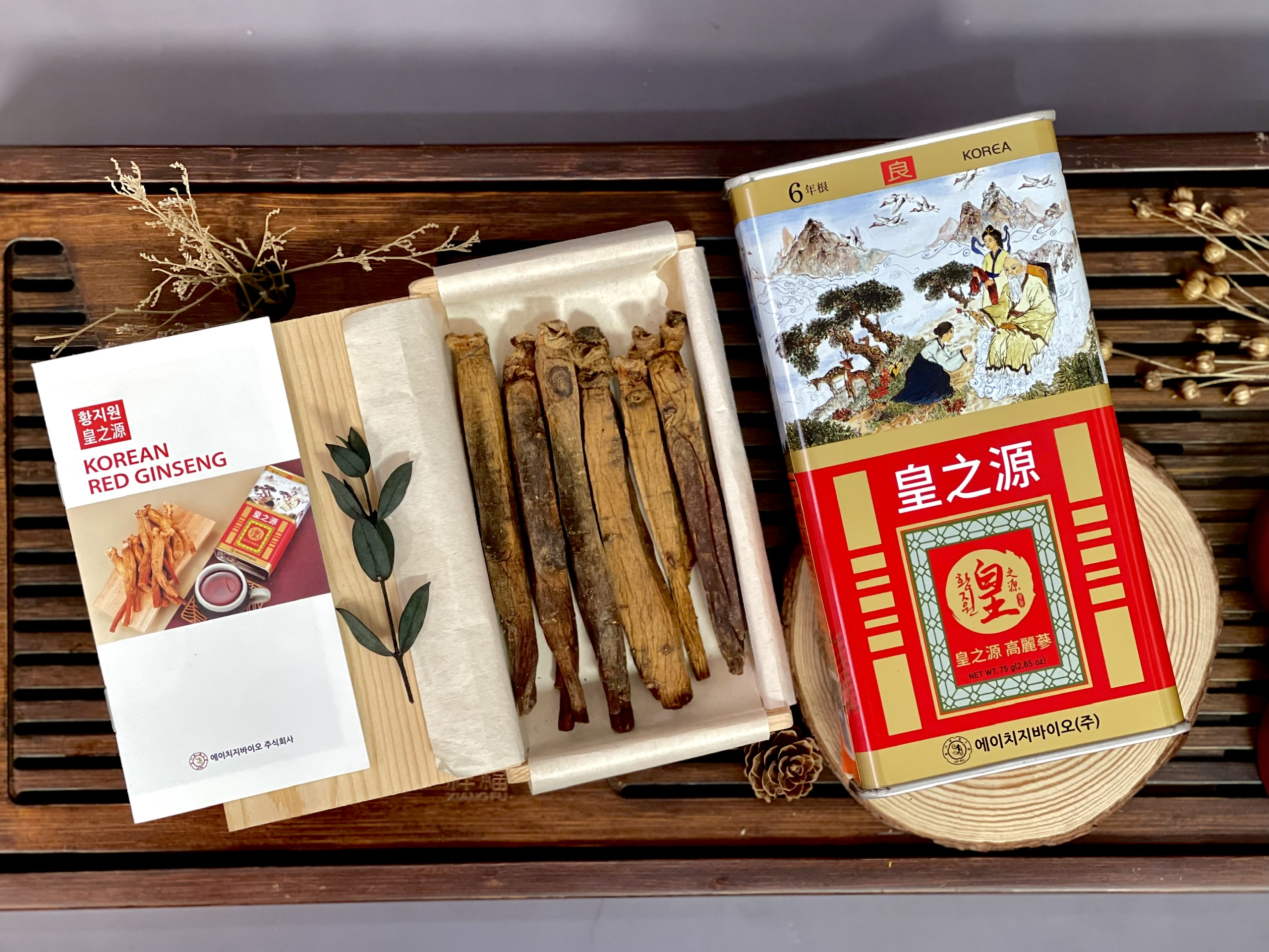 Hồng Sâm Củ Khô Hàn Quốc Nguyên củ 6 Năm Tuổi Hộp 75g